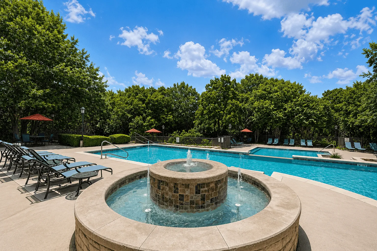 Legends on the Green Apartments — Photo 2
