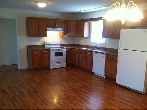 3rd image of 333 Cherry Blossom Dr