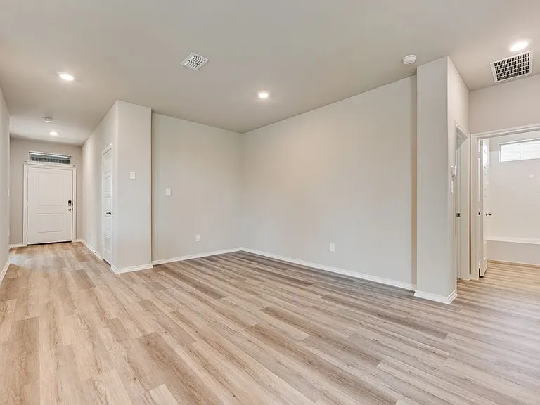 752 Rubicon Rd — Photo 11