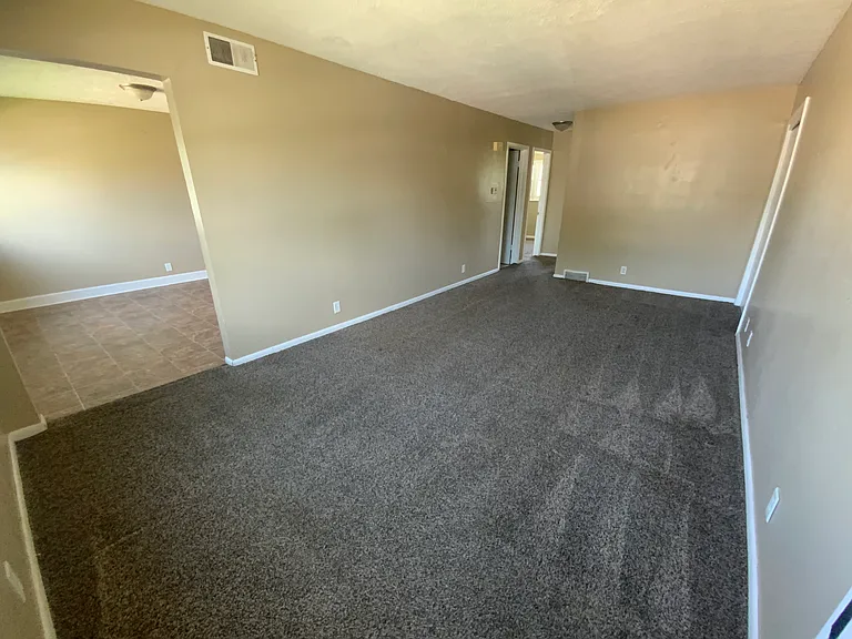 1849 E Dodge St #B — Photo 1