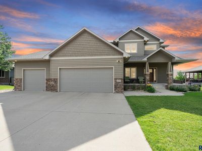 1205 S Discovery Ave, Sioux Falls, SD, 57106