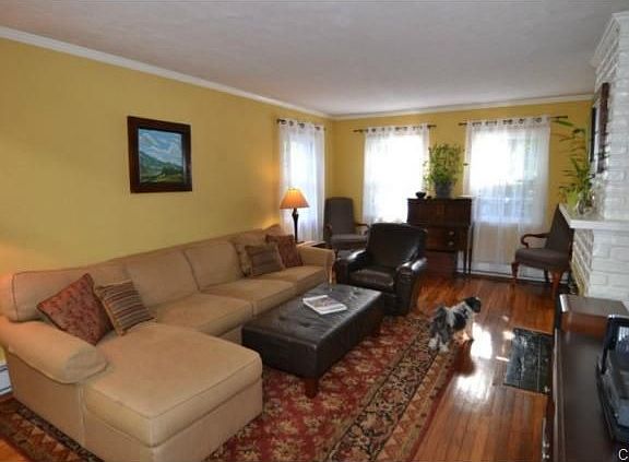 3rd image of 35 Brooklawn Ave