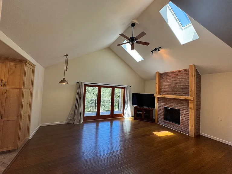 325 Vista Robles Dr — Photo 26