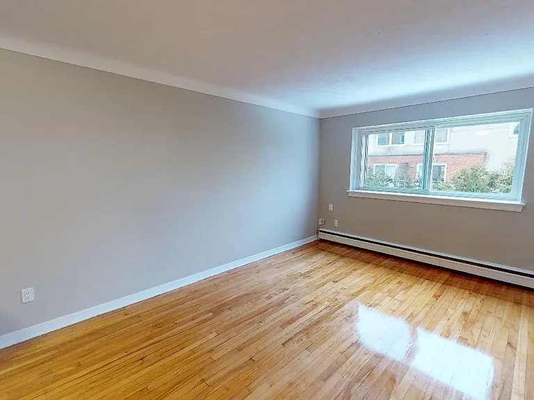 1196 Shillington Ave — Photo 26