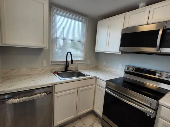 4420 Furley Ave, Baltimore, MD