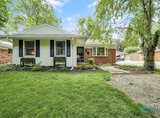 550 W 2nd St, Perrysburg, OH 43551