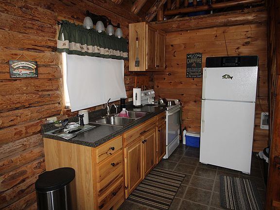 4th image of 21251 Vantage Point Rd
