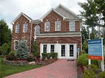 1st image of 21 Carriage Hill Dr