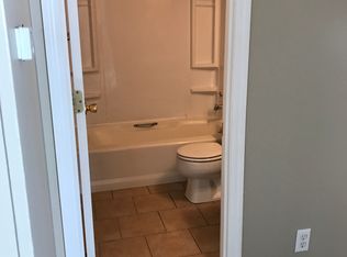 1830 Babcock Dr, Fort Wayne, IN 46819