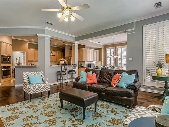 4th image of 3513 Furlong Dr E