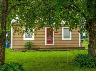 5507 SW 8th St, Des Moines, IA 50315