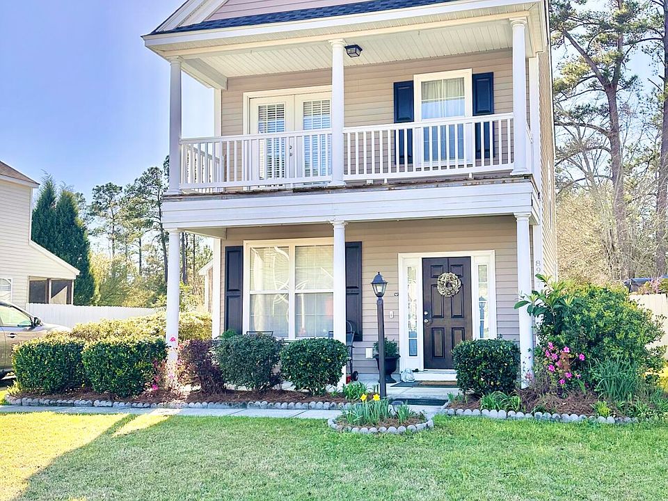 2nd image of 8927 Planters Row Ln