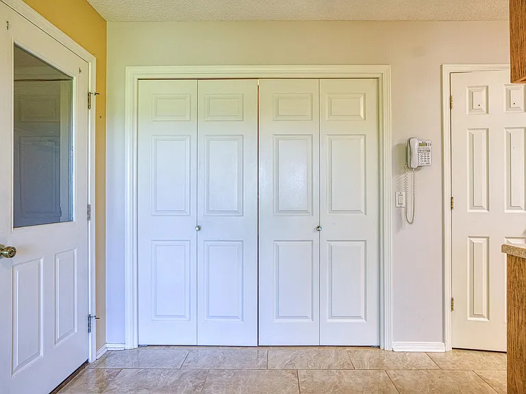 46 Acceso Cir — Photo 2