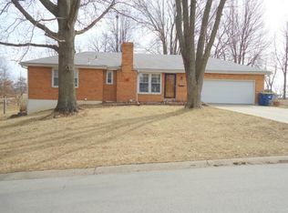 111 Juniper St, Excelsior Springs, MO 64024