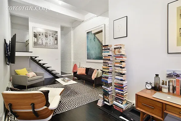 Rented by Corcoran | media 26