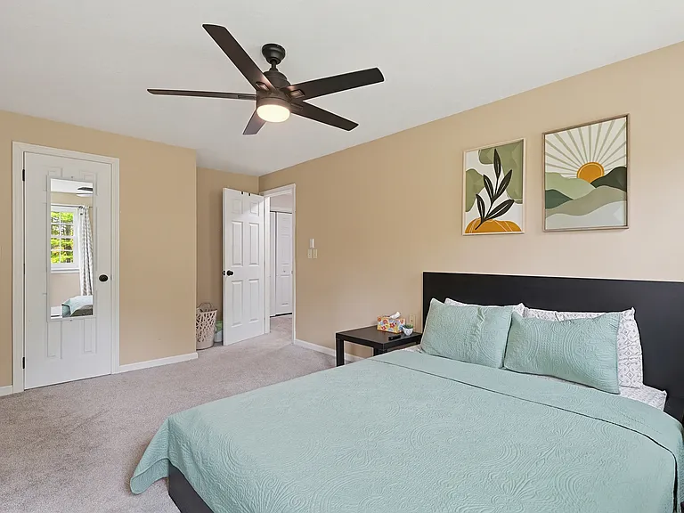 35 Millbrook Dr — Photo 12
