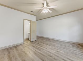 1530 Aldra Dr, Fort Worth, TX 76120