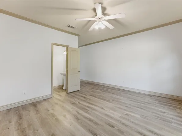 1530 Aldra Dr, Fort Worth, TX 76120