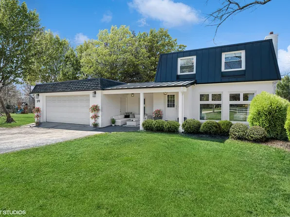 570 Happ Rd, Northfield, IL 60093