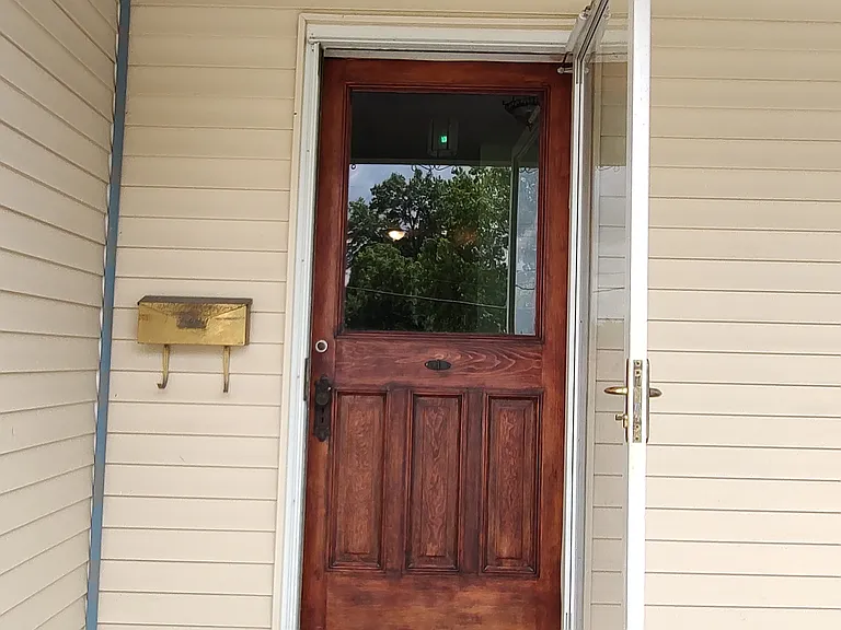 150 N Ashland Ave #1 — Photo 5