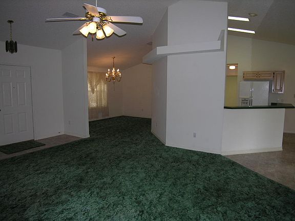 5th image of 1800 Thresher Dr