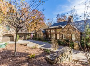 205 Lake Hills Ln, Travelers Rest, SC 29690
