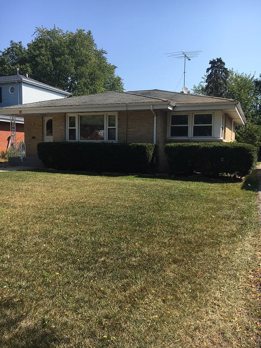 37 N Ardmore Ave photo 1