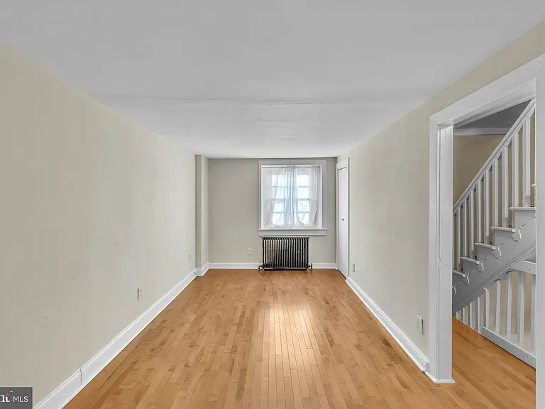 4543 Baker St — Photo 11