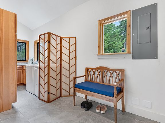 4th image of 87799 Holly Ln
