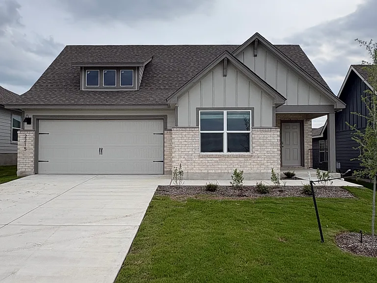 2215 Turmeric Ct — Photo 1
