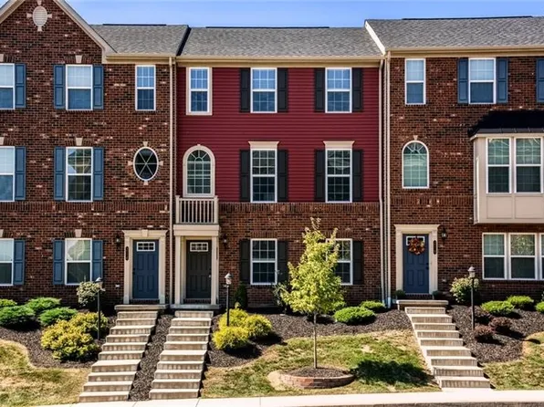 216 Thornapple Ln, Cranberry Township, PA 16066