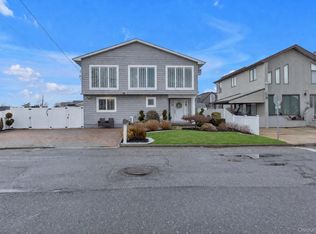 134 W Lido Promenade, Lindenhurst, NY 11757