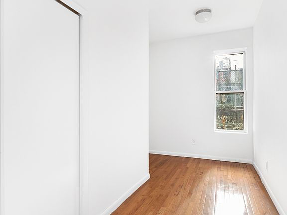 3rd image of 66 W 10th St #2R