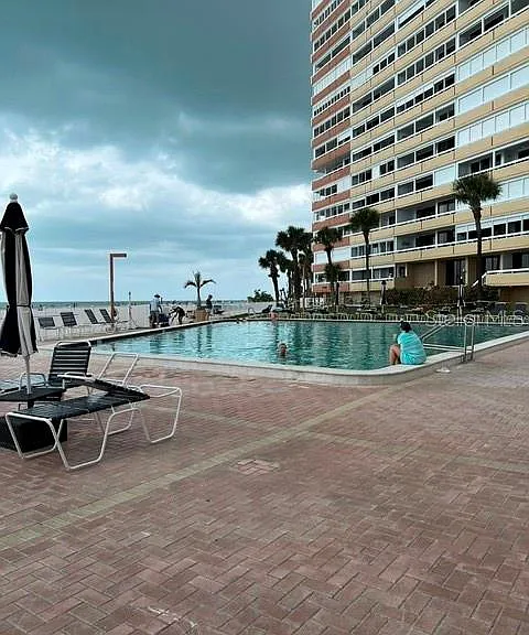 17920 Gulf Blvd #502 — Photo 5