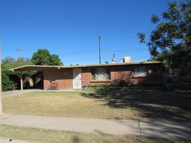 1st image of 1502 W Calle Siglo