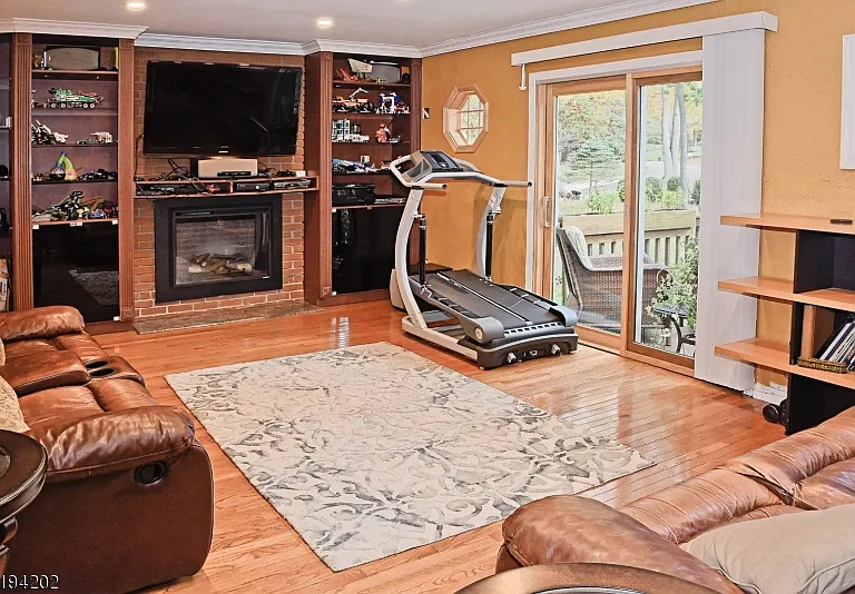 68 Meadowbrook Rd — Photo 9