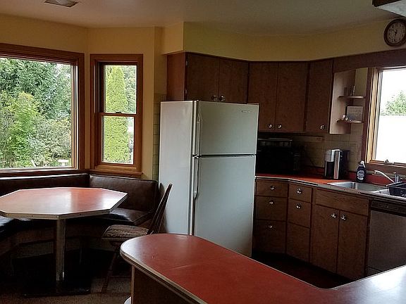 Breakfast nook and more!