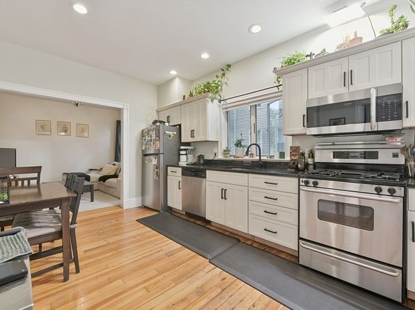 36 Goldsmith St #1, Jamaica Plain, MA 02130