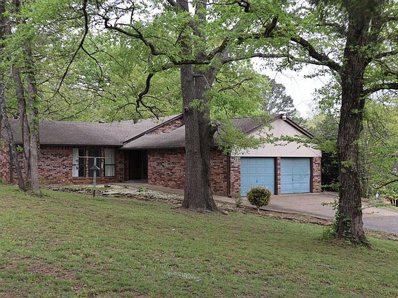 2nd image of 110 Thomas Rd