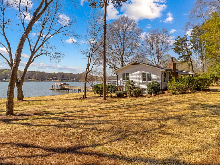 118 Revere Dr — Photo 34