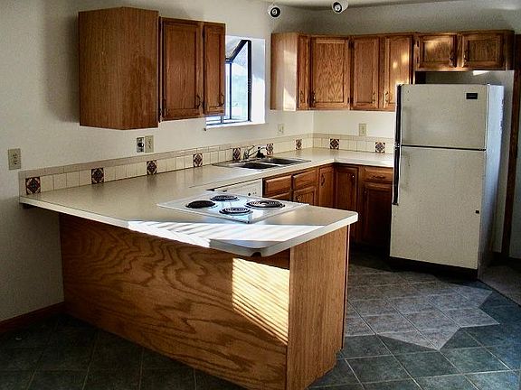 2nd image of 1839 Walnut St #F