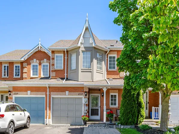 1717 Woodgate Trl, Oshawa, ON L1G 8B4
