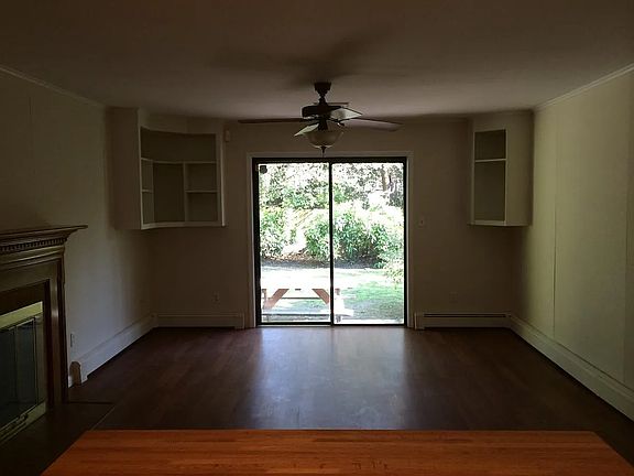 5th image of 222 Falcon Dr