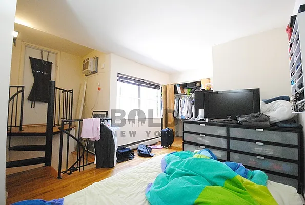 Rented by Bold New York | media 35