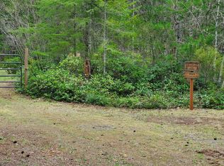138 N Cubby Ln, Hoodsport, WA 98548