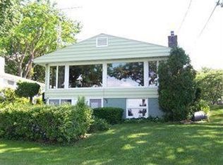 1214 Stoutenberg Dr, Lakeside Marblehead, OH 43440