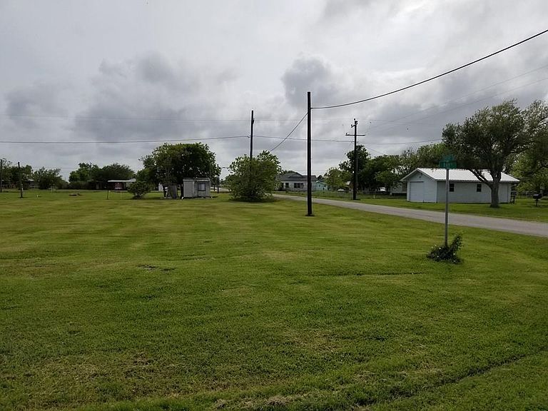 410 Bay St Austwell, TX, 77950 Apartments for Rent Zillow