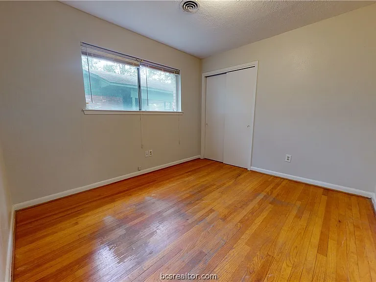 1217 Westover St — Photo 23