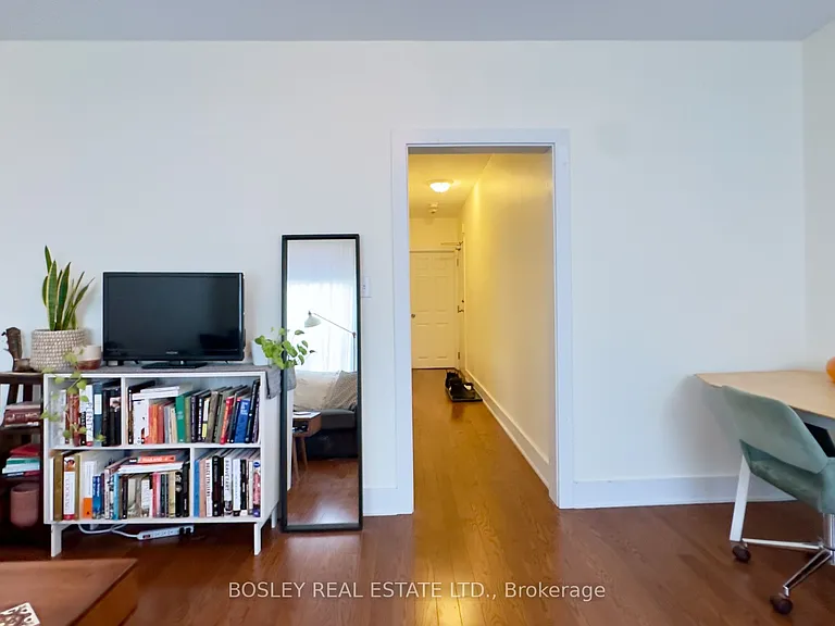 451 Parliament St #1 — Photo 14
