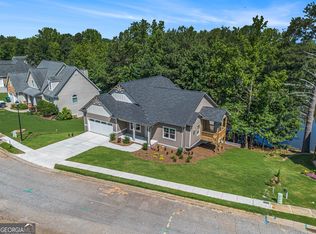 301 Retreat Way, Carrollton, GA 30116
